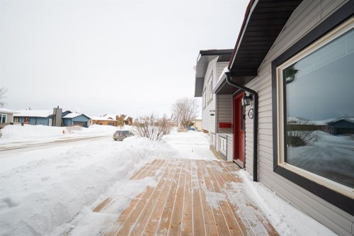 106 Becker Crescent, Fort Mcmurray, AB - Outdoor