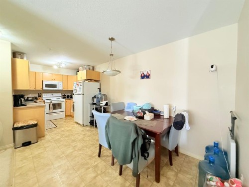 1208-200 Lougheed Drive, Fort Mcmurray, AB - Indoor