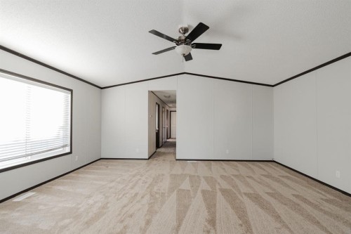 248 Caouette Crescent, Fort Mcmurray, AB - Indoor Photo Showing Other Room