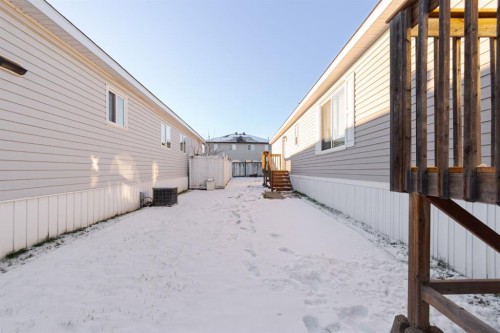 248 Caouette Crescent, Fort Mcmurray, AB - Outdoor With Exterior