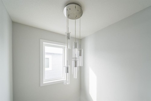 224 Warren Way, Fort Mcmurray, AB - Indoor Photo Showing Other Room