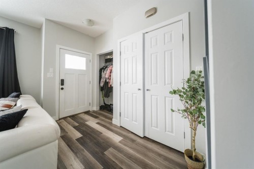 224 Warren Way, Fort Mcmurray, AB - Indoor