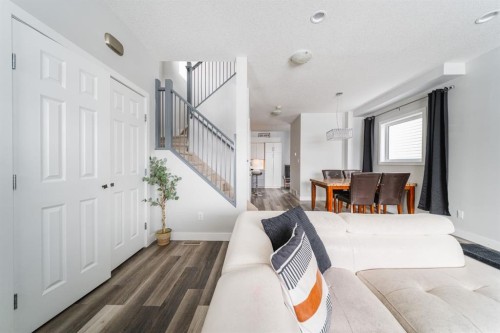 224 Warren Way, Fort Mcmurray, AB - Indoor