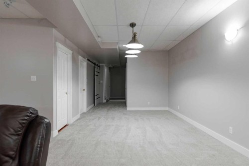 157 Ash Way, Fort Mcmurray, AB - Indoor Photo Showing Other Room