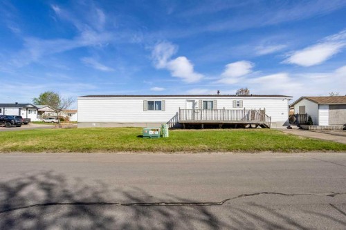 101 Clausen Crescent, Fort Mcmurray, AB - Outdoor