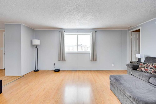 101 Clausen Crescent, Fort Mcmurray, AB - Indoor