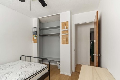 66 Centennial Drive, Fort Mcmurray, AB - Indoor Photo Showing Bedroom