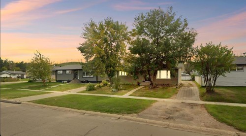 66 Centennial Drive, Fort Mcmurray, AB - Outdoor