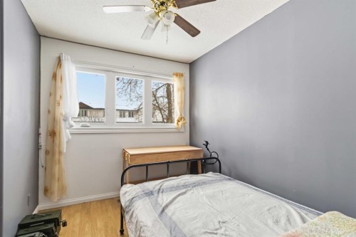 66 Centennial Drive, Fort Mcmurray, AB - Indoor Photo Showing Bedroom