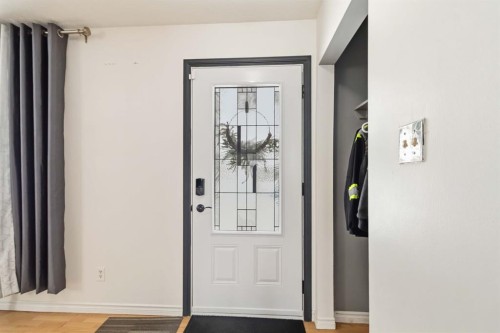 66 Centennial Drive, Fort Mcmurray, AB - Indoor Photo Showing Other Room