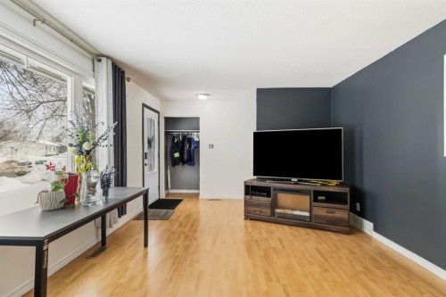 66 Centennial Drive, Fort Mcmurray, AB - Indoor