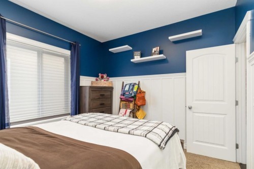 495 Killdeer Way, Fort Mcmurray, AB - Indoor Photo Showing Bedroom