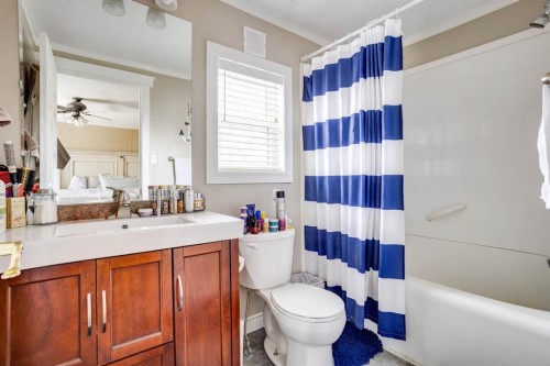 285 Grenfell Crescent, Fort Mcmurray, AB - Indoor Photo Showing Bathroom