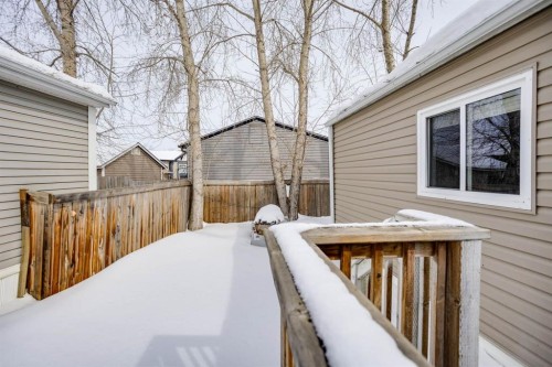 285 Grenfell Crescent, Fort Mcmurray, AB - Outdoor With Exterior