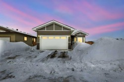 100 Beardsley Crescent Fort Mcmurray, AB T9H 2T4