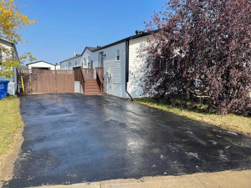 271 Cree Road, Fort Mcmurray, AB - Outdoor