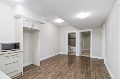 165 Collicott Drive, Fort Mcmurray, AB - Indoor Photo Showing Other Room