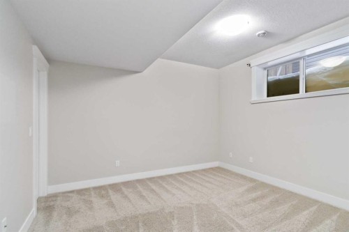 165 Collicott Drive, Fort Mcmurray, AB - Indoor Photo Showing Other Room