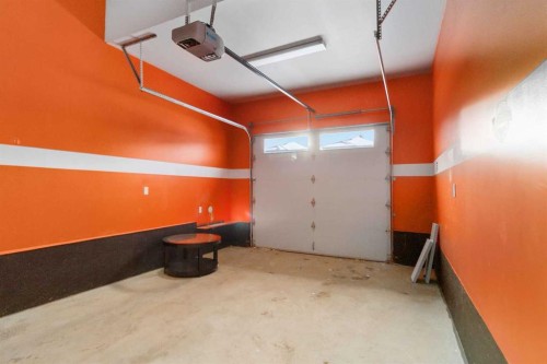 165 Collicott Drive, Fort Mcmurray, AB - Indoor Photo Showing Garage