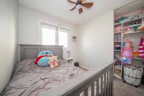 101 Deep Road, Fort Mcmurray, AB - Indoor Photo Showing Bedroom