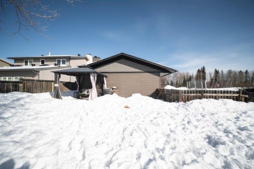 101 Deep Road, Fort Mcmurray, AB - Outdoor