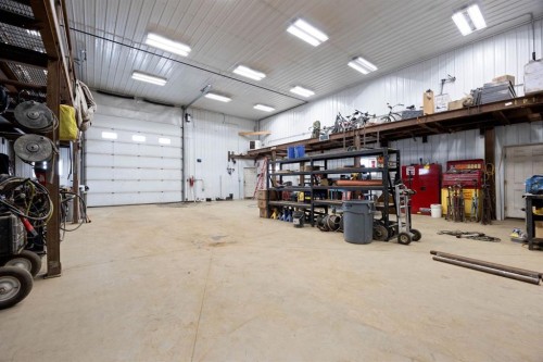 200 Weiss Drive, Saprae Creek, AB - Indoor Photo Showing Garage