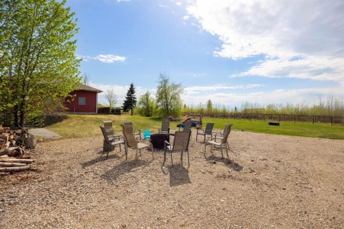 200 Weiss Drive, Saprae Creek, AB - Outdoor