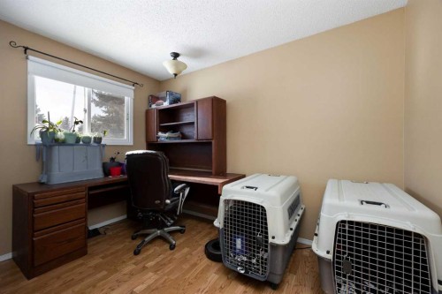 185 Sitka Drive, Fort Mcmurray, AB - Indoor Photo Showing Other Room