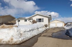 185 Sitka Drive Fort Mcmurray, AB T9H 3C1