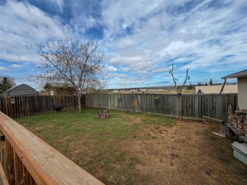 185 Sitka Drive, Fort Mcmurray, AB - Outdoor