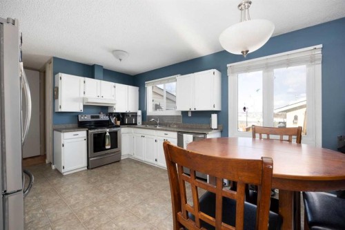 185 Sitka Drive, Fort Mcmurray, AB - Indoor