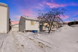 241 Bird Crescent Fort Mcmurray, AB T9H 4T4