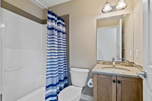 446 Walnut Crescent, Fort Mcmurray, AB - Indoor Photo Showing Bathroom