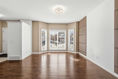 446 Walnut Crescent, Fort Mcmurray, AB - Indoor Photo Showing Other Room