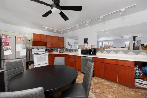 100 Christina Drive, Anzac, AB - Indoor Photo Showing Kitchen