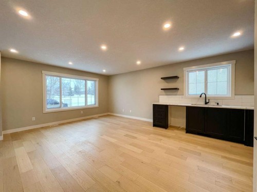 161 Deep Road, Fort Mcmurray, AB - Indoor