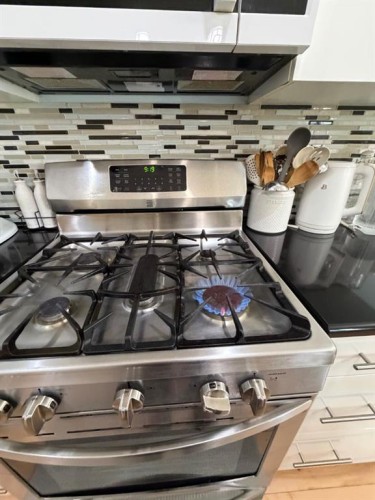 102 Athabasca Crescent, Fort Mcmurray, AB - Indoor Photo Showing Garage