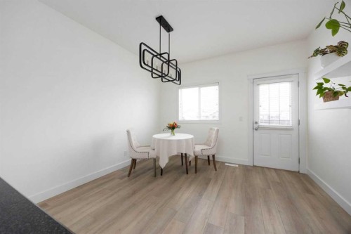362 Pacific Crescent, Fort Mcmurray, AB - Indoor Photo Showing Dining Room