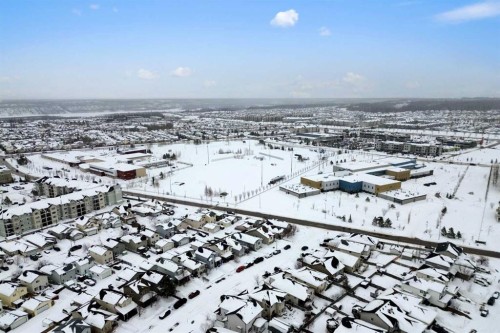 362 Pacific Crescent, Fort Mcmurray, AB - Outdoor With View