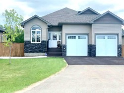307 Highland Way Lac La Biche, AB T0A 2C0