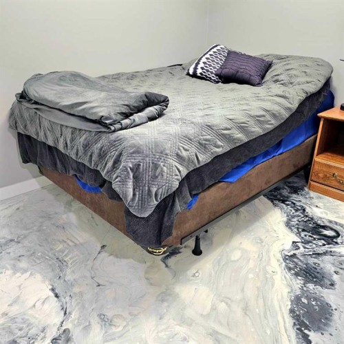 307 Highland Way, Lac La Biche, AB - Indoor Photo Showing Bedroom