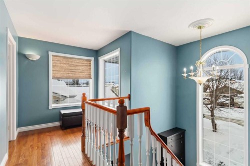 276 Bussieres Drive, Fort Mcmurray, AB - Indoor Photo Showing Other Room