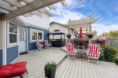 276 Bussieres Drive, Fort Mcmurray, AB - Outdoor With Deck Patio Veranda With Exterior