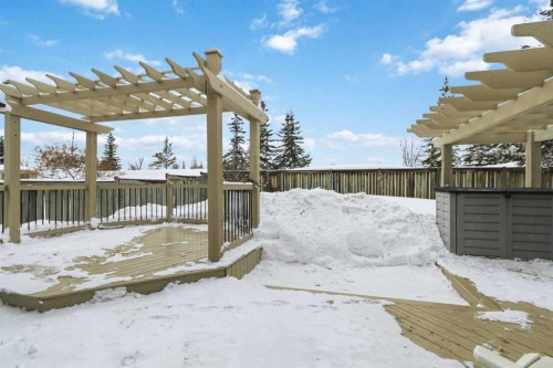 276 Bussieres Drive, Fort Mcmurray, AB - Outdoor