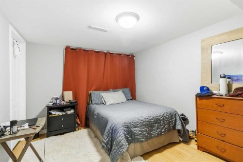18 Clark Crescent, Fort Mcmurray, AB - Indoor Photo Showing Bedroom
