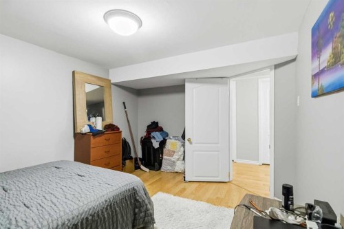 18 Clark Crescent, Fort Mcmurray, AB - Indoor Photo Showing Bedroom