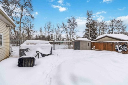 18 Clark Crescent, Fort Mcmurray, AB - Outdoor