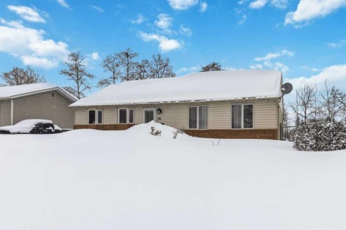 18 Clark Crescent, Fort Mcmurray, AB - Outdoor