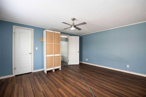 108 Harpe Way, Fort Mcmurray, AB - Indoor Photo Showing Other Room