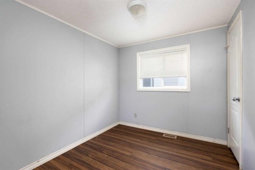 108 Harpe Way, Fort Mcmurray, AB - Indoor Photo Showing Other Room